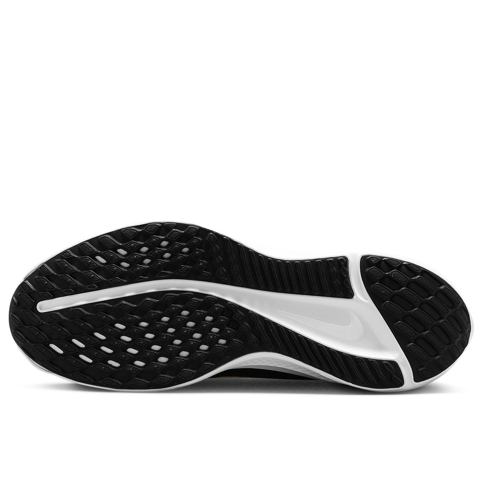 Чоловічі Кросівки Nike Quest 5, фото №6 Чоловічі Кросівки Nike Quest 5, фото №6