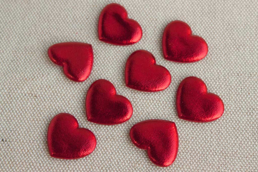 Набор патчей для декора Лентомания сердечки тканевые 27*20 мм красные 2 шт PTCH2720RD, фото №1 Набор патчей для декора Лентомания сердечки тканевые 27*20 мм красные 2 шт PTCH2720RD, фото №1