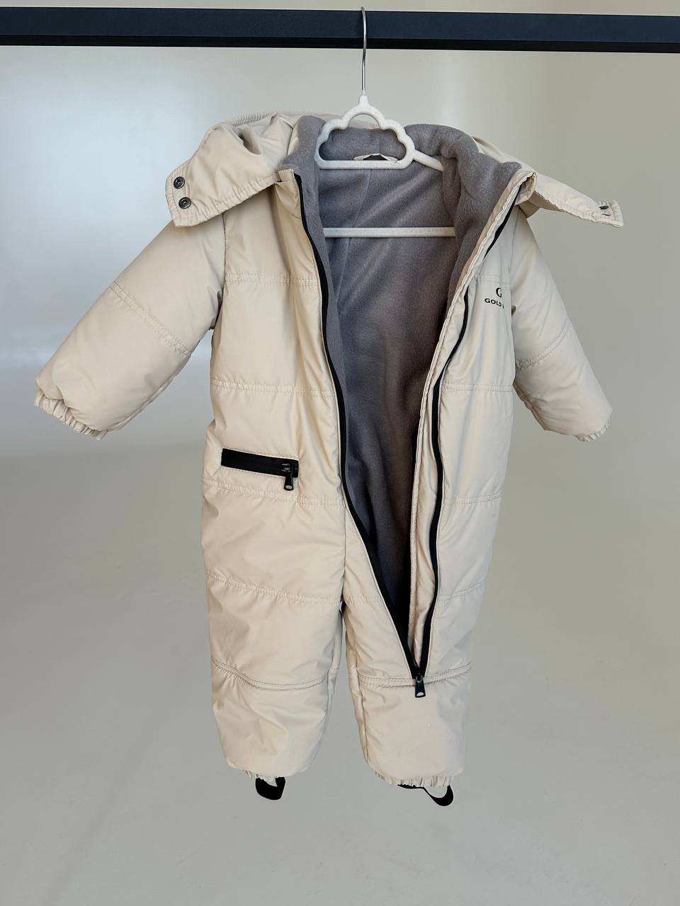 Демісезонний дитячий комбінезон 74-110 р весна/осінь Голд бежевий бархат, фото №2 Демісезонний дитячий комбінезон 74-110 р весна/осінь Голд бежевий бархат, фото №2