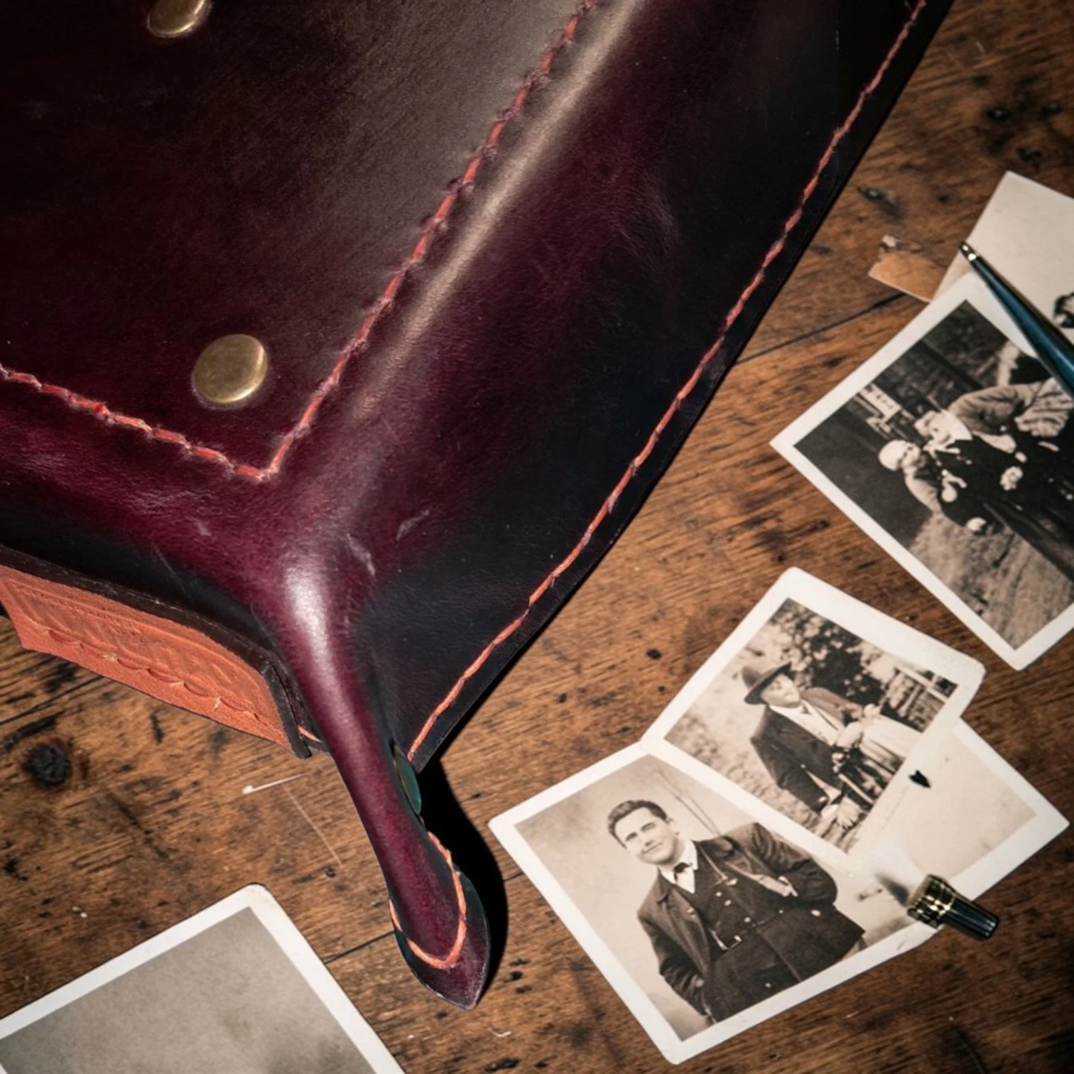 Шкіряний настільний органайзер Brandy Square 17х17 см, фото №3