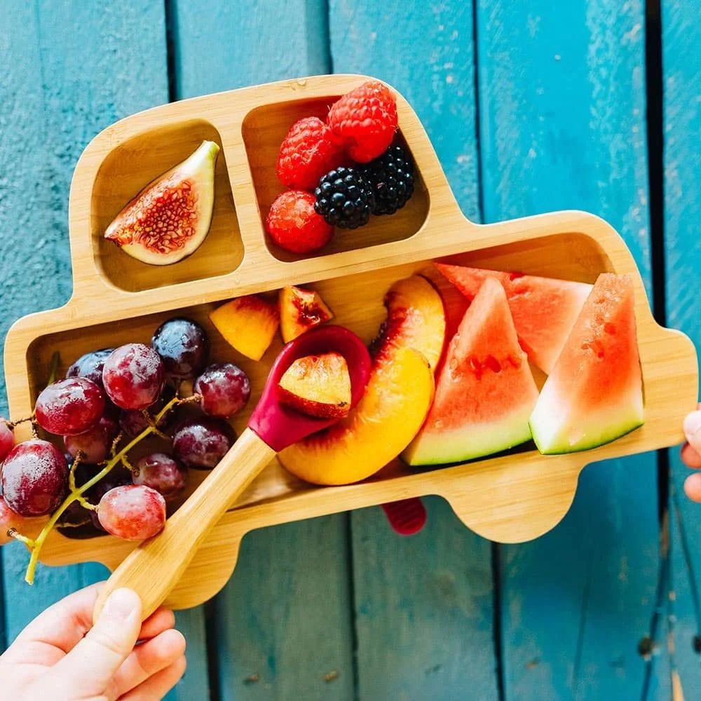 Набір тарілок BIOZOYG Bamboo Автомобіль I Тарілка на присосці з ложкою Червоний, фото №4 Набір тарілок BIOZOYG Bamboo Автомобіль I Тарілка на присосці з ложкою Червоний, фото №4