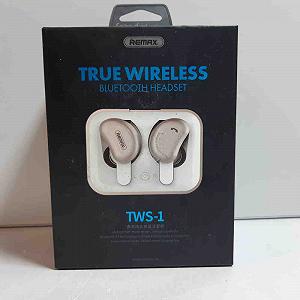 Наушники и Bluetooth-гарнитуры Remax TWS-1 - Фото 1