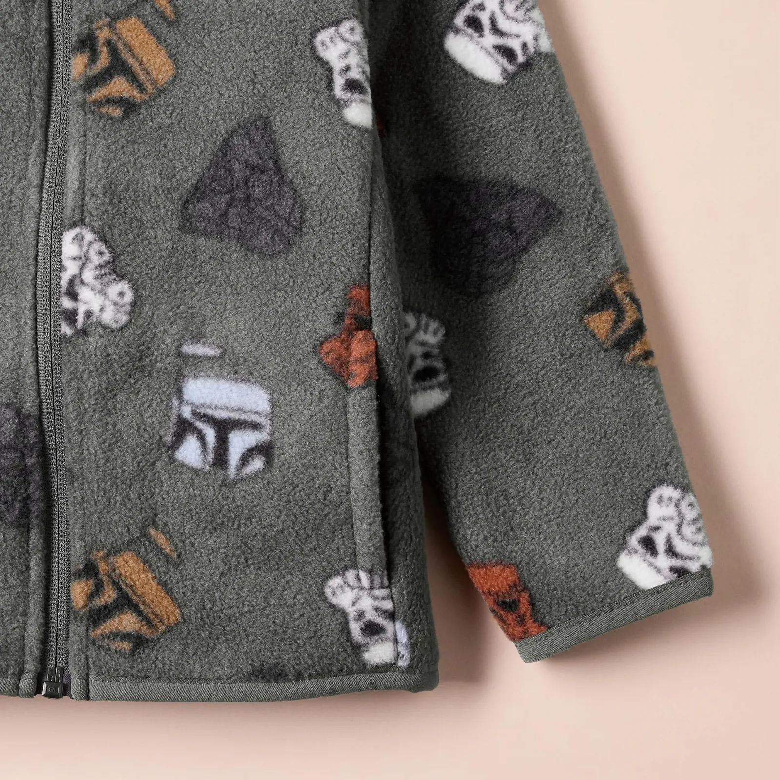 Флісова куртка з капюшоном для хлопчиків Disney | Marvel | Star Wars Amazon Essentials, фото №5 Флісова куртка з капюшоном для хлопчиків Disney | Marvel | Star Wars Amazon Essentials, фото №5