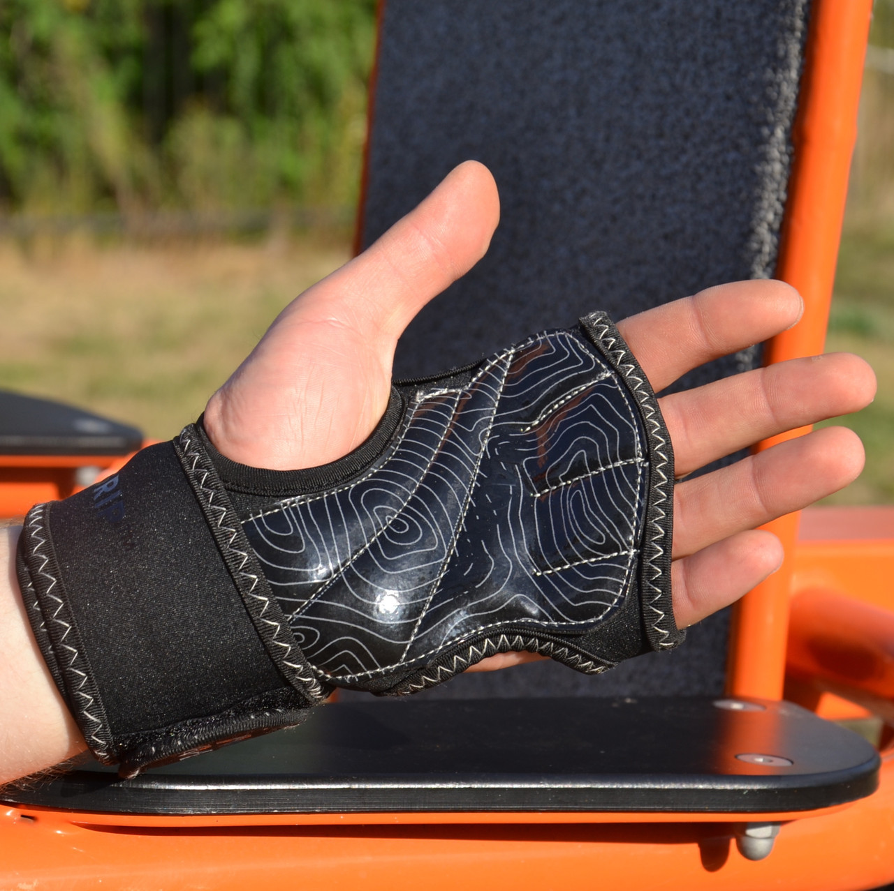 Рукавички для фітнесу MadMax MFG-303 MAXGRIP neoprene wraps Black/Grey L/XL, фото №3