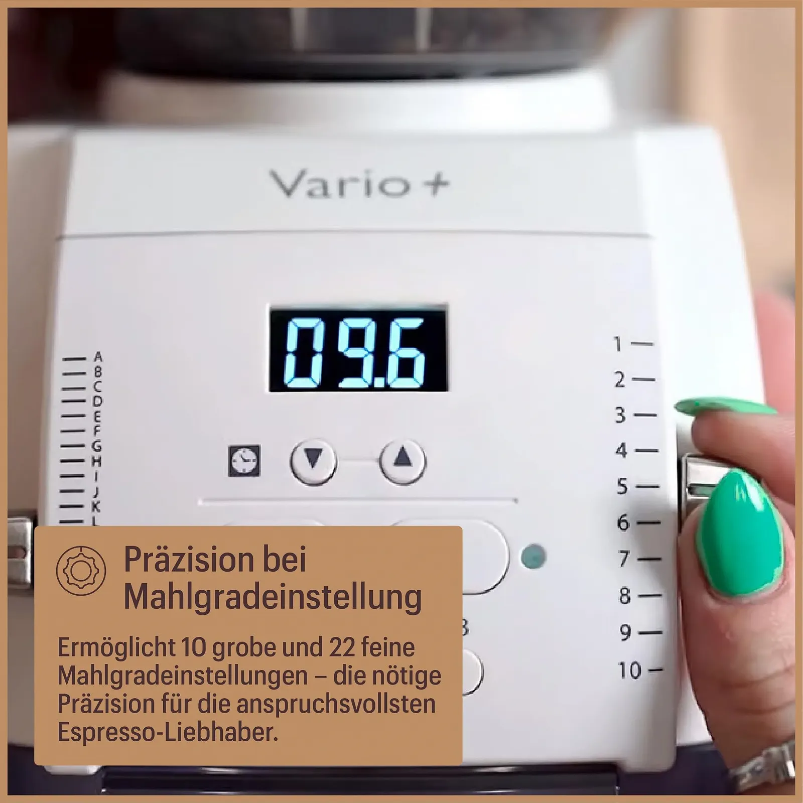 Кавомолка електрична Baratza Vario+ 230V з плоскими керамічними жорнами, таймером та тримачем портафільтра програмована, індивідуальні налаштування портафільтр, еспресо чорний, фото №5 Кавомолка електрична Baratza Vario+ 230V з плоскими керамічними жорнами, таймером та тримачем портафільтра програмована, індивідуальні налаштування портафільтр, еспресо чорний, фото №5