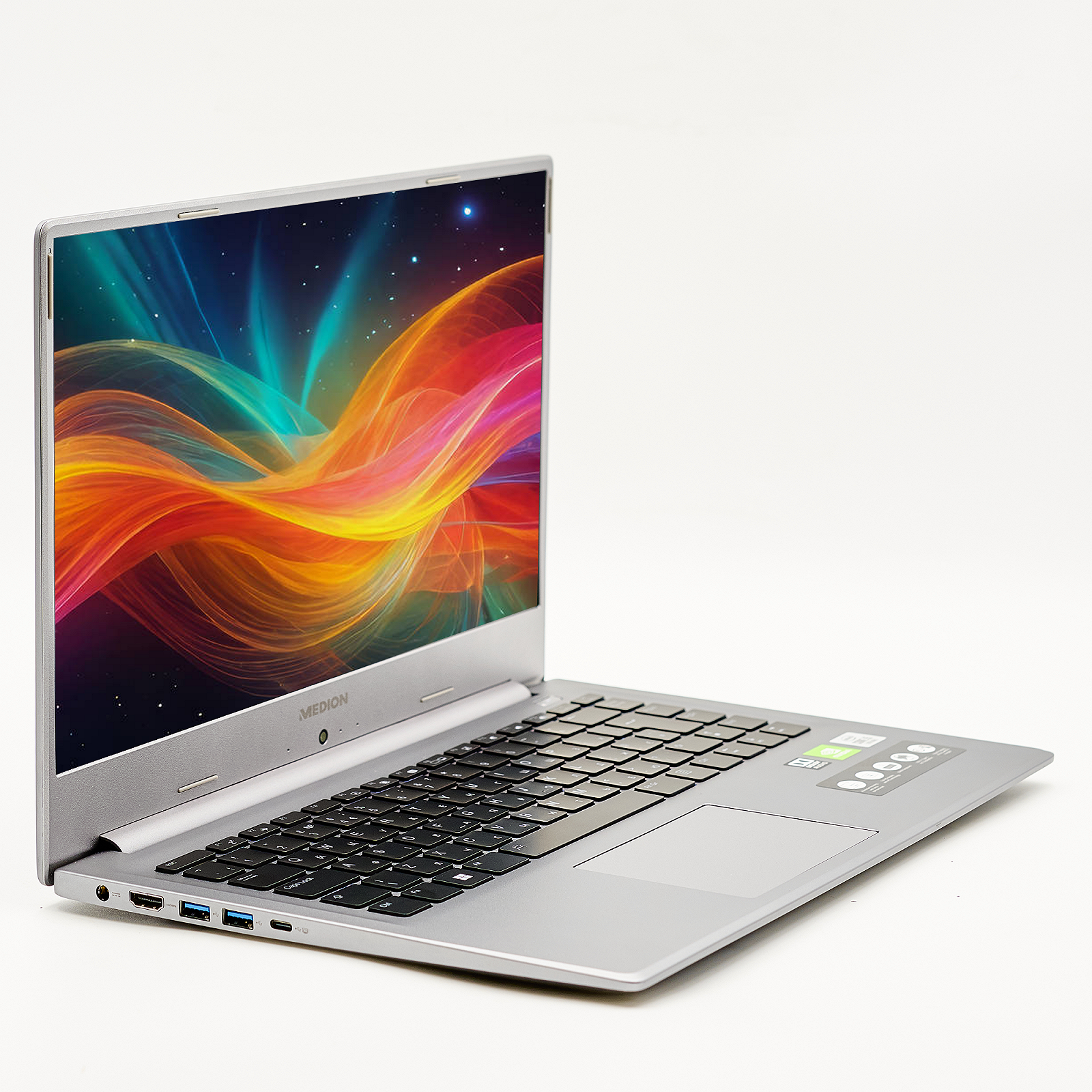 Ноутбук Medion Akoya S15447 Intel Core i5-10210U ОЗУ 32 ГБ SSD 1 ТБ Nvidia GeForce Металлический корпус, фото №3