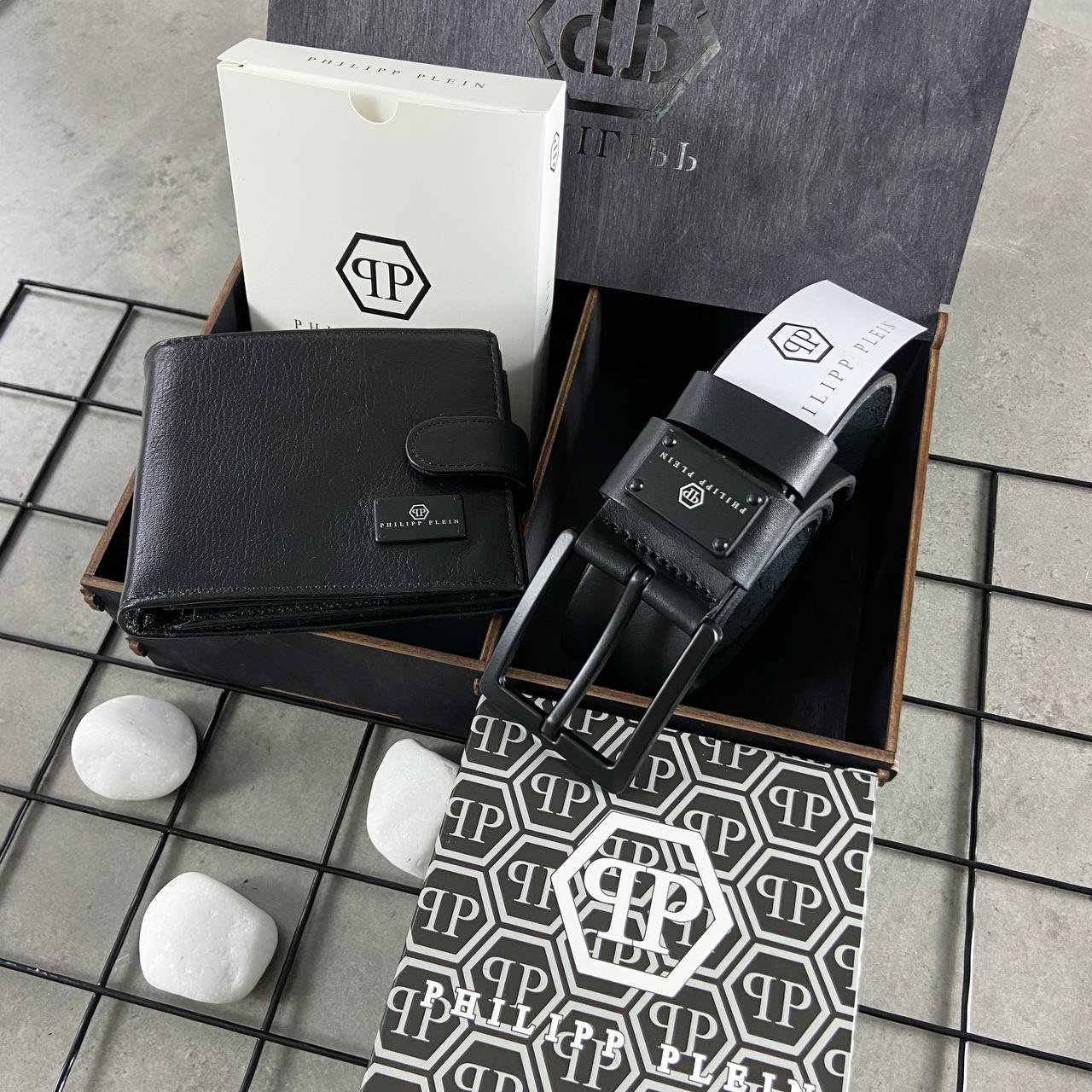 Оригінальний подарунок для чоловіка набір ремінь і гаманець із шкіри брендовий Philipp Plein, фото №2 Оригінальний подарунок для чоловіка набір ремінь і гаманець із шкіри брендовий Philipp Plein, фото №2