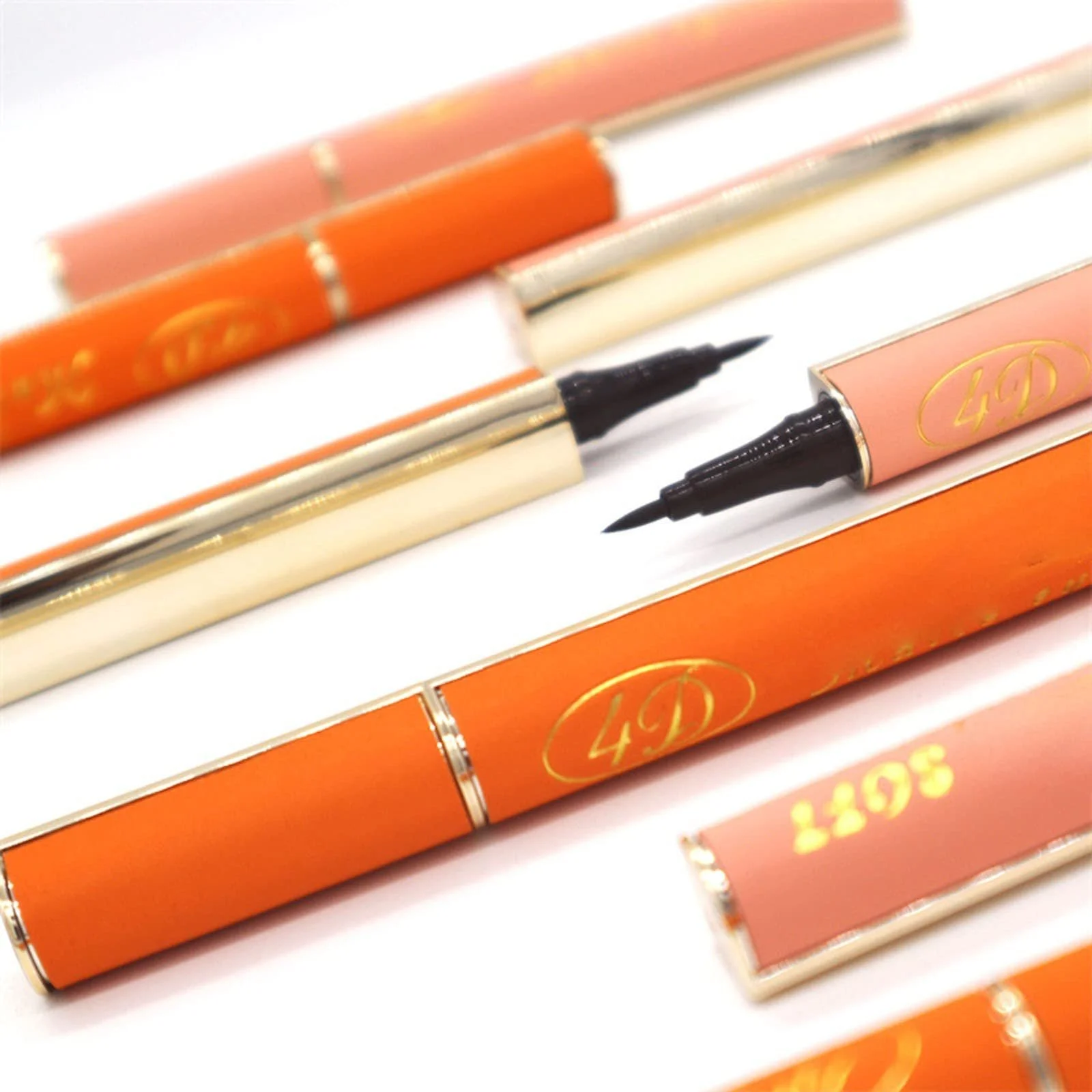 Підводка для очей, водостійка, ультратонка, для нижніх вій, 3 мл, чорна, фото №3 Підводка для очей, водостійка, ультратонка, для нижніх вій, 3 мл, чорна, фото №3