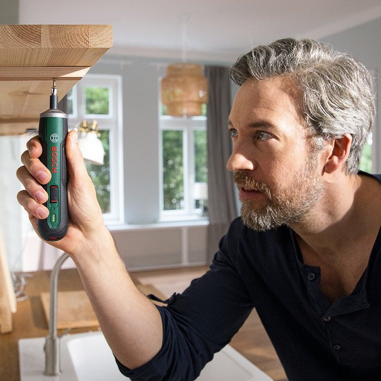 Акумуляторна викрутка Bosch PushDrive 3.6 В 1.5 А·год Чорний-зелений, фото №4 Акумуляторна викрутка Bosch PushDrive 3.6 В 1.5 А·год Чорний-зелений, фото №4