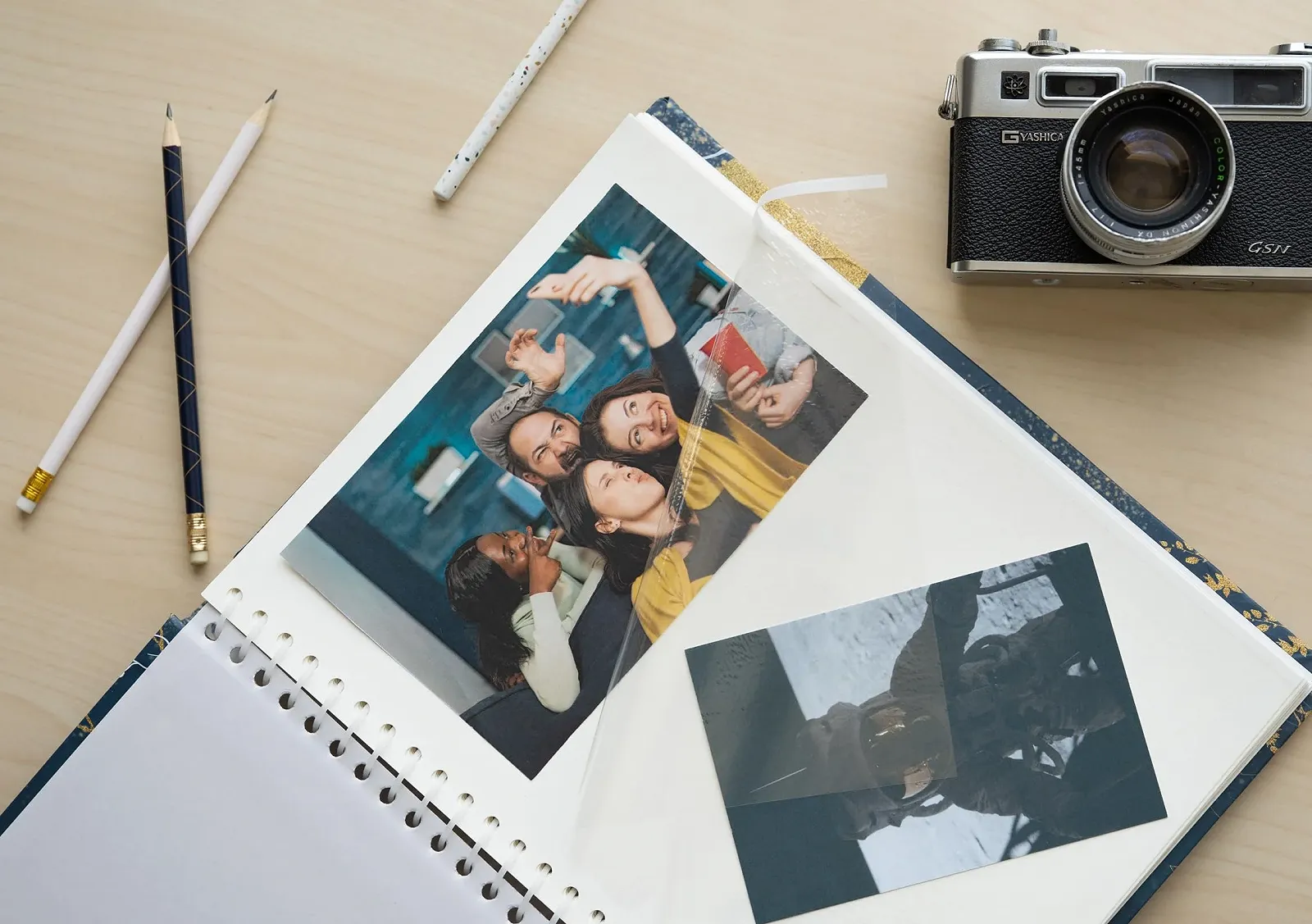 Фотоальбом Grupo Erik для DIY, глиттер, белые страницы, маленький, 24 x 32 см, фото №6 Фотоальбом Grupo Erik для DIY, глиттер, белые страницы, маленький, 24 x 32 см, фото №6