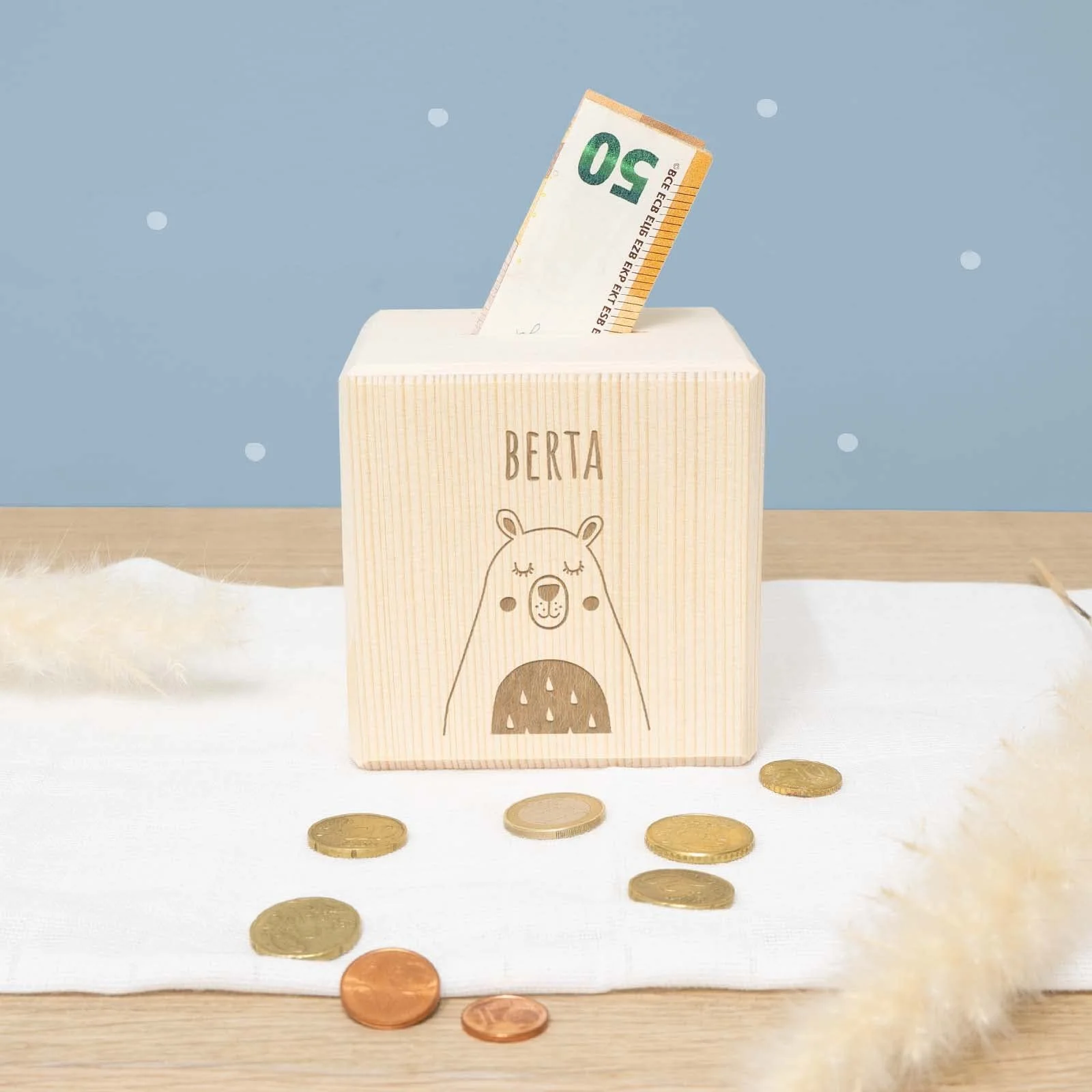 Скарбничка Hellomini Bear дерев'яна персоналізована з ім'ям Ведмідь, фото №1