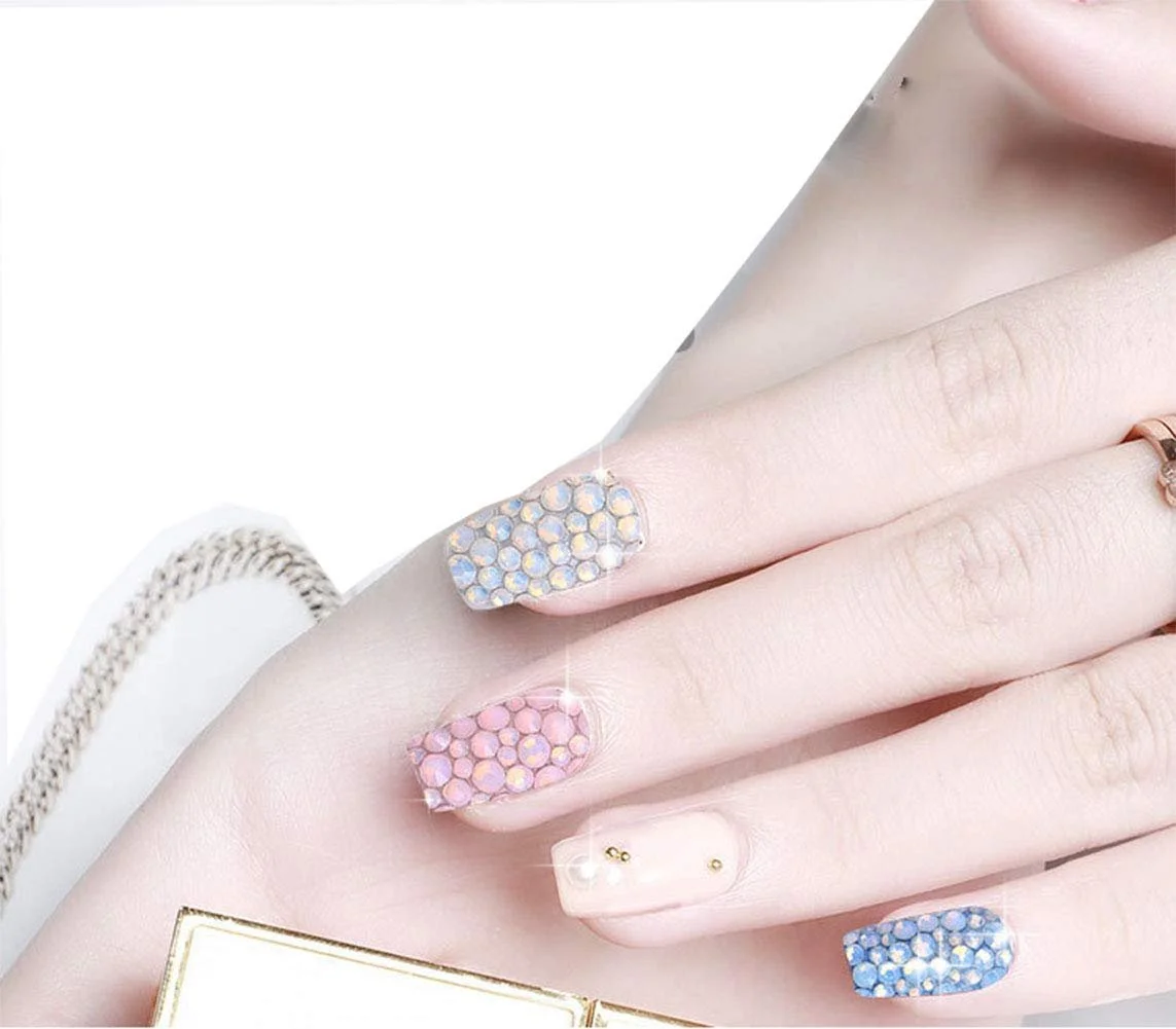 Кристаллы для ногтей 1400 шт AB Стразы для ногтей Плоские блестки Стеклянные шармы Самоцветы для украшения ногтей 6 размеров, 4 цвета Белый Зеленый Голубой Розовый, фото №4