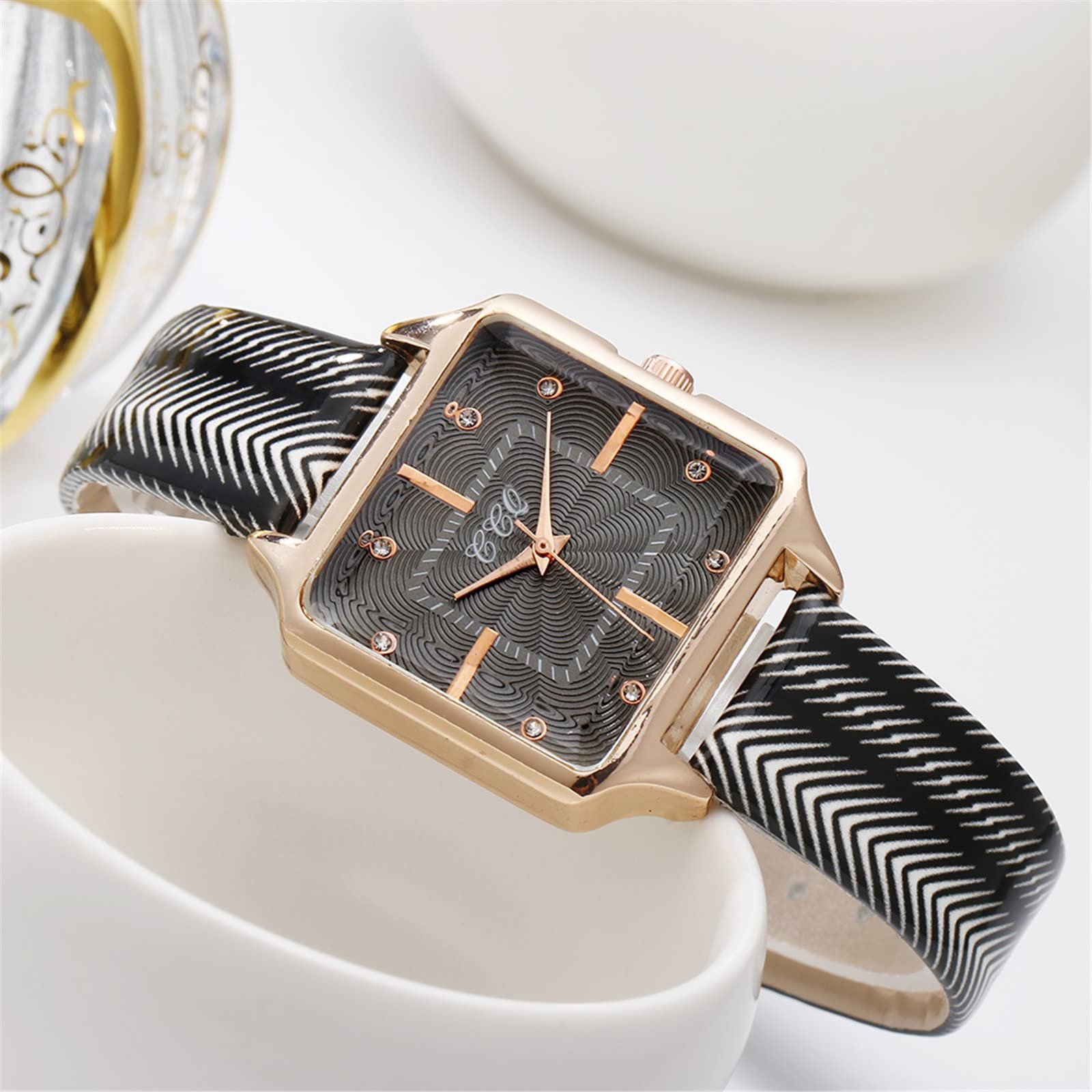 Жіночий аналоговий кварцовий годинник Generisch з ремінцем з нержавіючої сталі, фото №4 Жіночий аналоговий кварцовий годинник Generisch з ремінцем з нержавіючої сталі, фото №4