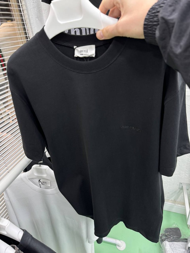 Футболка Ami Paris Black f647, фото №4 Футболка Ami Paris Black f647, фото №4