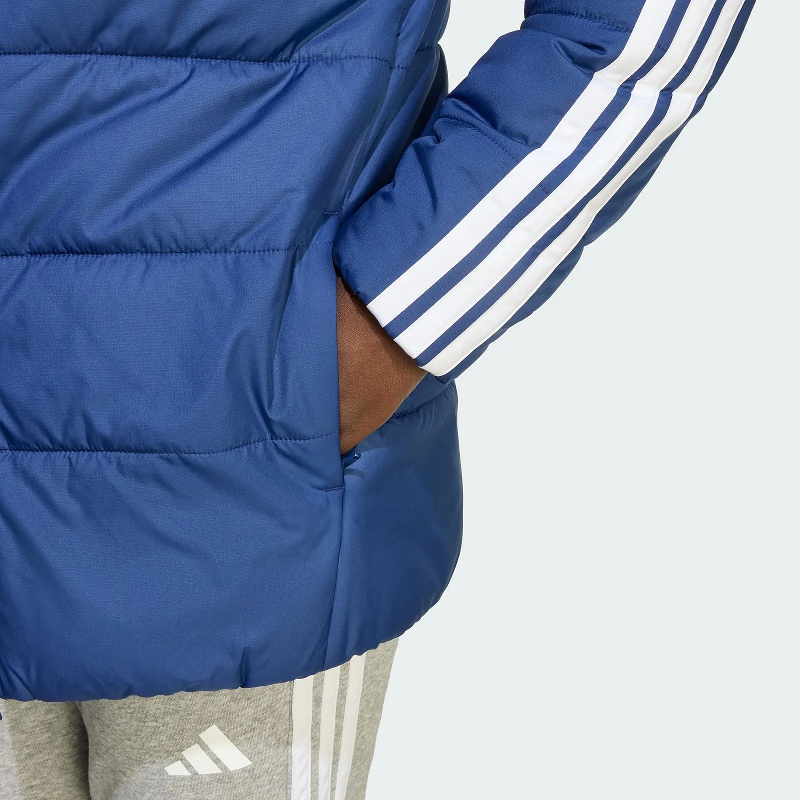 Куртка adidas Essentials 3 Stripes Padded для дітей, унісекс, фото №3