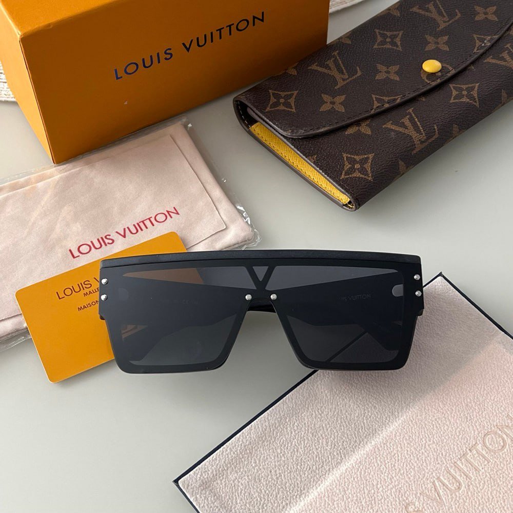 Сонцезахисні жіночі окуляри чорні Louis Vuitton на літо, фото №3 Сонцезахисні жіночі окуляри чорні Louis Vuitton на літо, фото №3