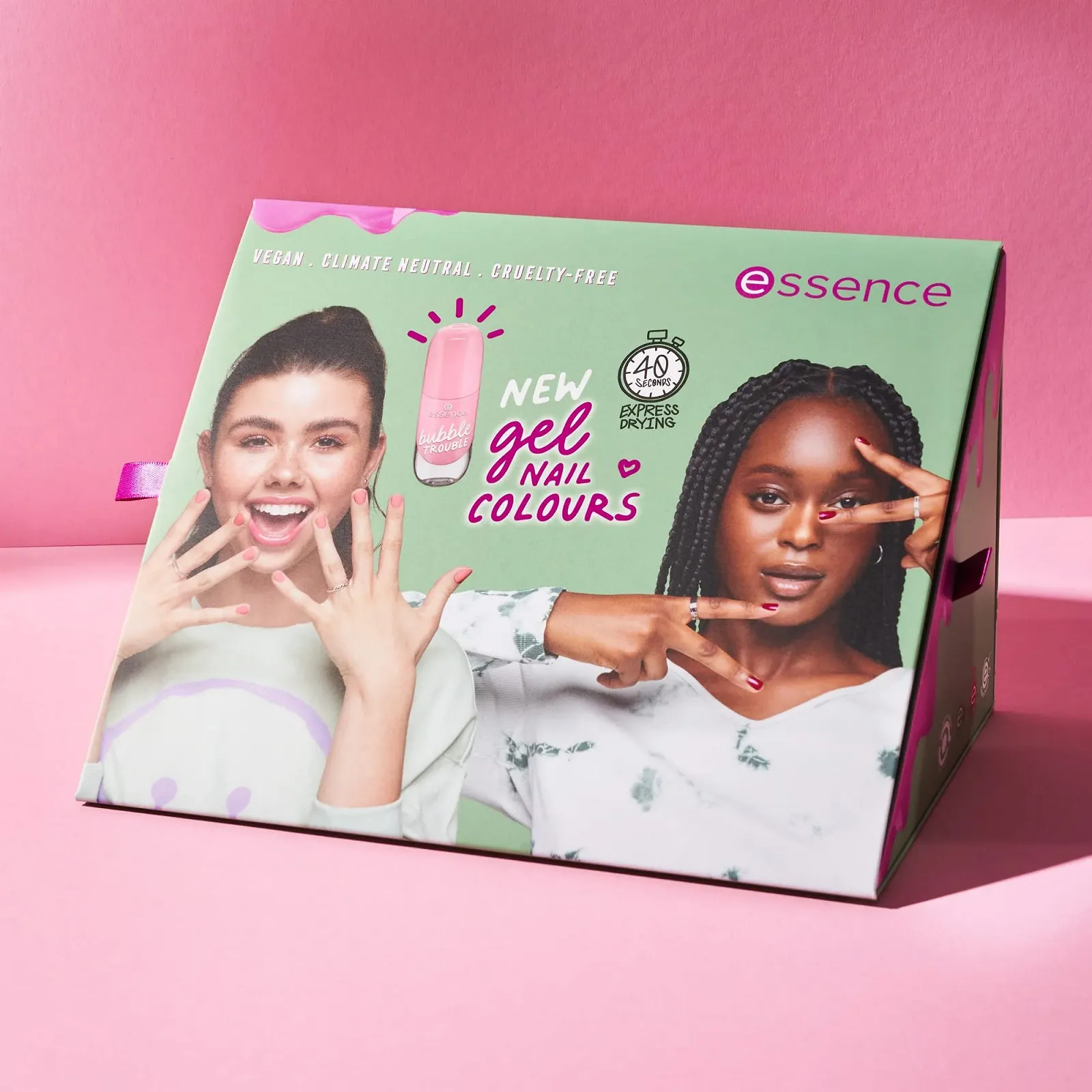 Гель-лак Essence Shine Last & Go Gel Nail Polish 83, фото №4 Гель-лак Essence Shine Last & Go Gel Nail Polish 83, фото №4