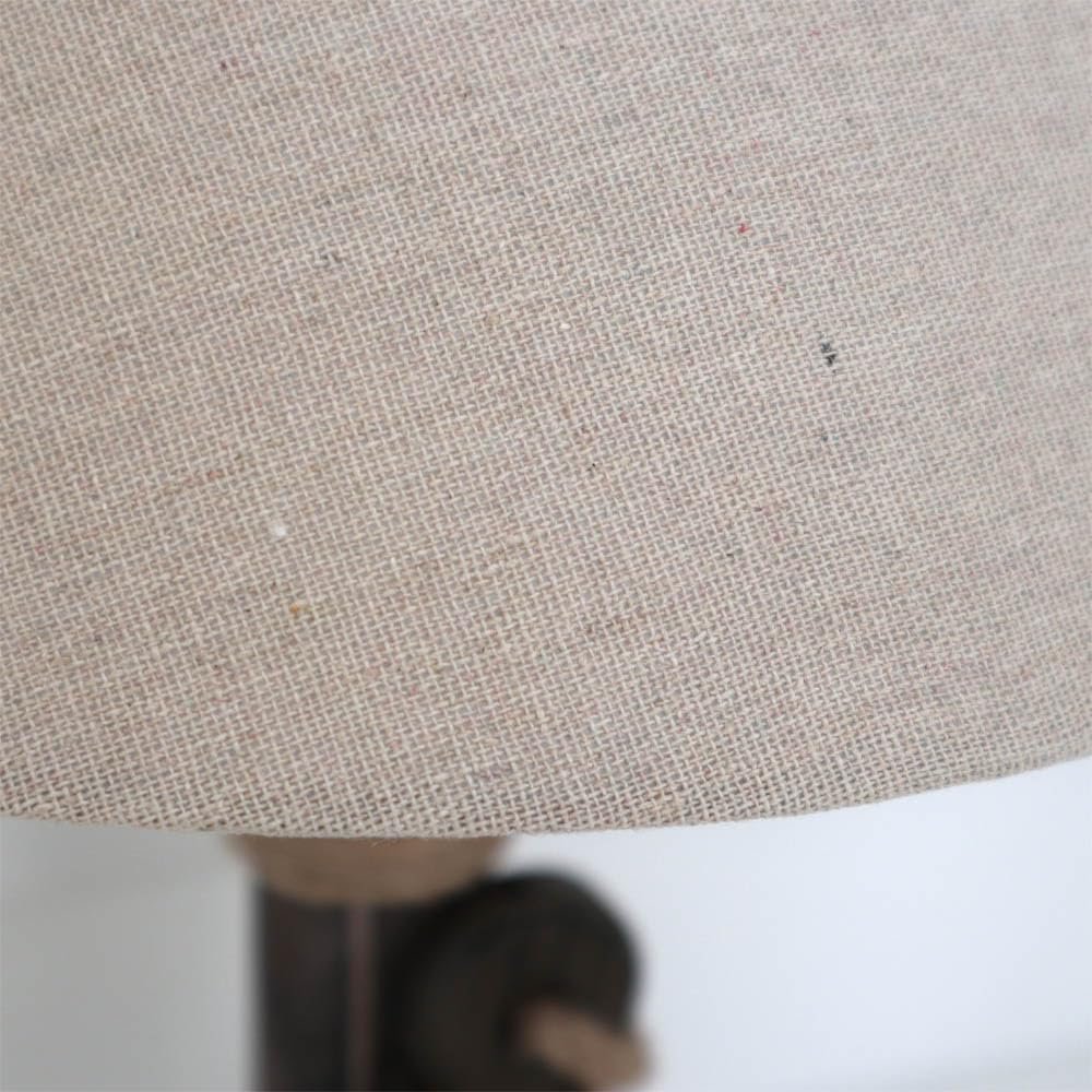 Настільна лампа морська з якорем коричнева дерев'яна з черепашками та джутовим канатом 35 см E27, фото №3