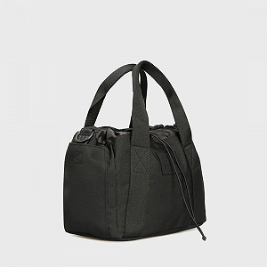 Женская черная сумка G-Star RAW Mini Cargo Tote wmn цена на synthetic.ua - Фото 1 Женская черная сумка G-Star RAW Mini Cargo Tote wmn synthetic.ua - Фото 1