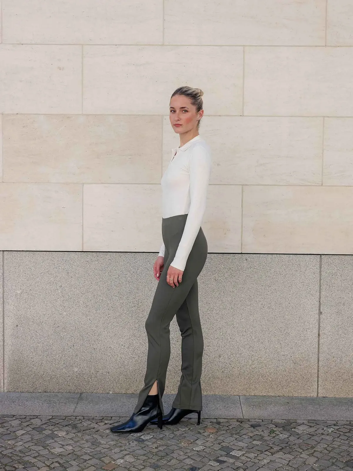 Жіночі легінси Les Lunes Grape Leaf - XS, фото №2 Жіночі легінси Les Lunes Grape Leaf - XS, фото №2