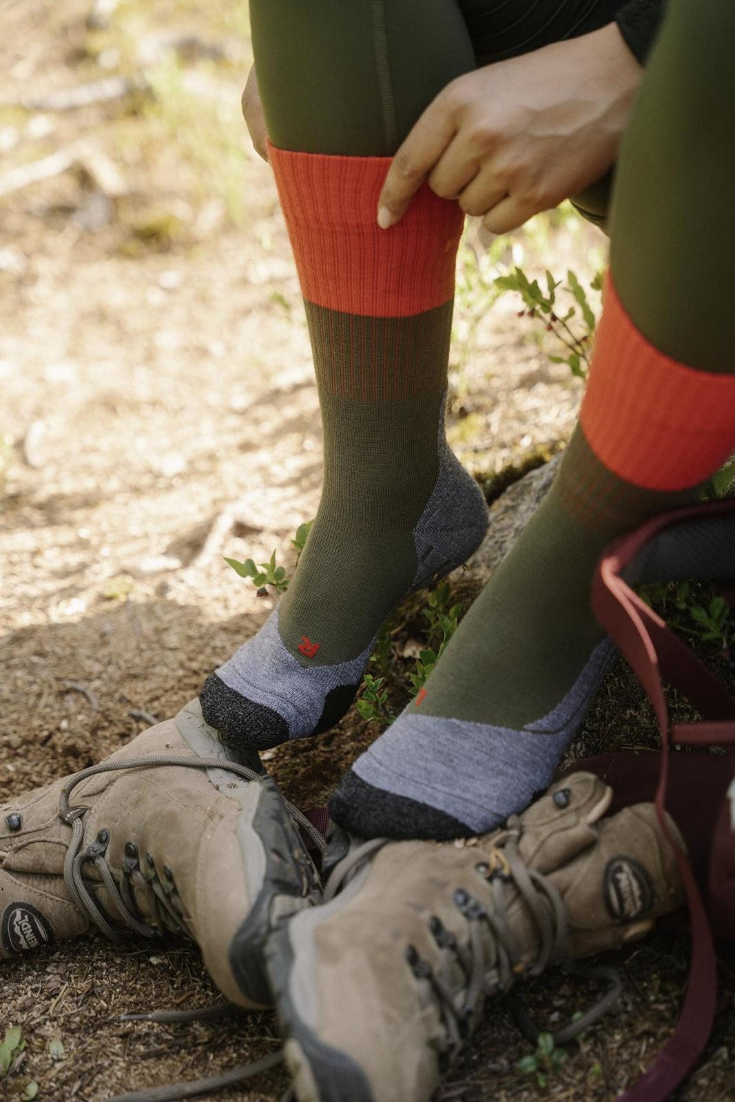 Женские туристические носки FALKE TK2 Explore W SO Шерсть Anti-Bubble Толстые 1 пара, Синий (Space Blue 6116), 41-42 (UK 7-8), фото №8