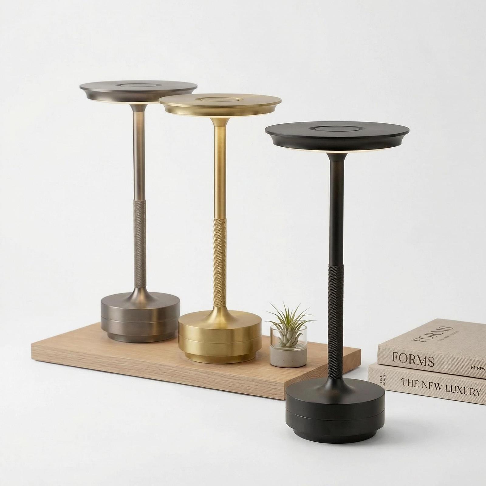 Настільна лампа LED бездротова з вбудованим акумулятором, сенсорна, димована, USB-C, чорна, фото №1