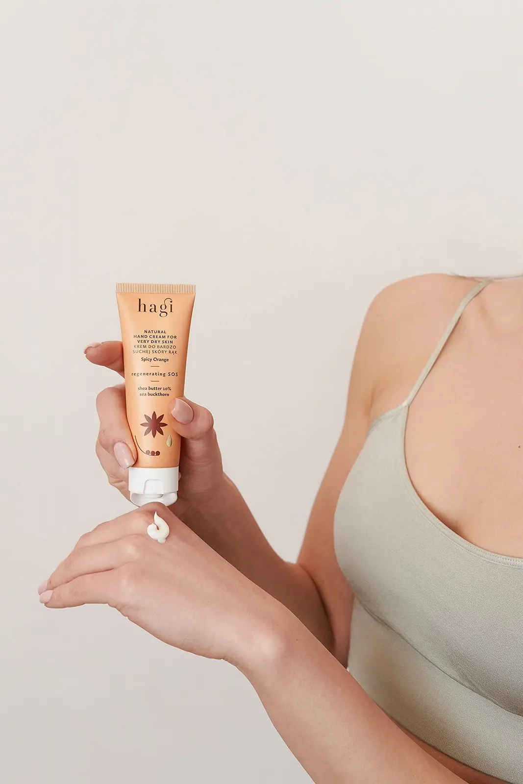 Крем для рук Hagi Spicy Orange Натуральний для дуже сухої шкіри обліпиха, масло ши, органічна апельсинова вода, пантенол 50 мл, фото №3
