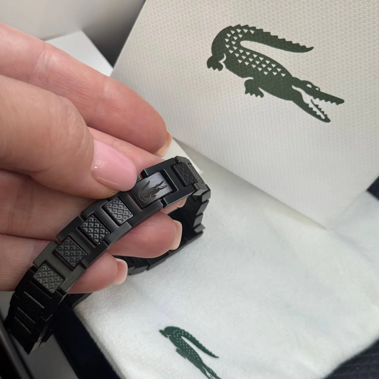 Мужской браслет на руку Lacoste черный брендовый из нержавеющей стали в подарочной упаковке, фото №7
