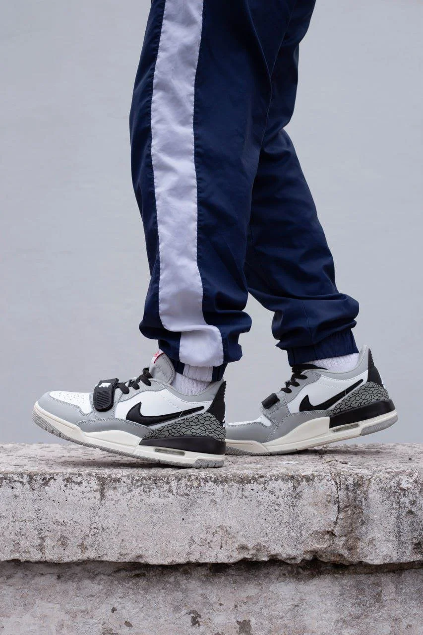 Кроссовки Nike Air Jordan Legacy 312 Grey White Black, фото №5