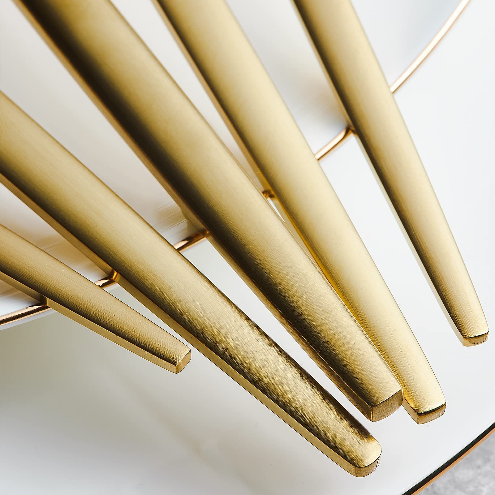 Набор столовых приборов Karaca Orion Matte Gold, 30 предметов на 6 персон, фото №9 Набор столовых приборов Karaca Orion Matte Gold, 30 предметов на 6 персон, фото №9