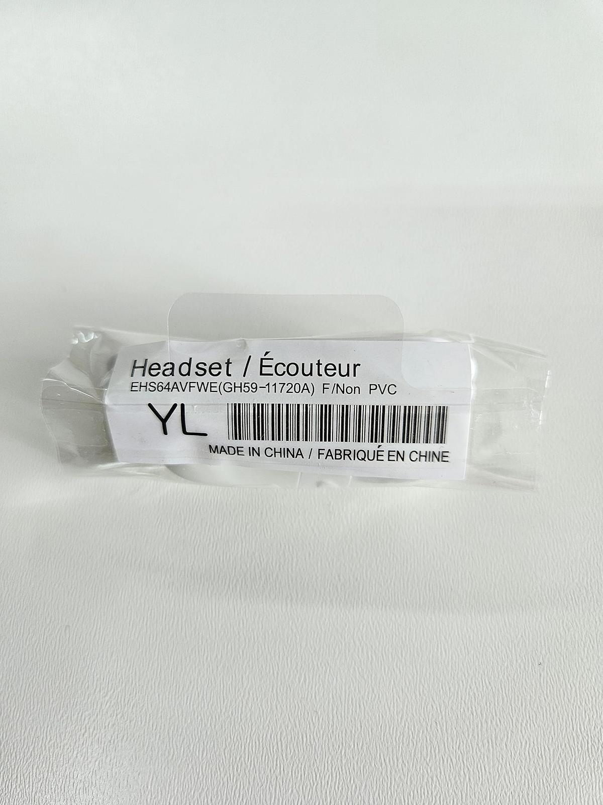 Універсальні навушники Samsung EHS64 для Galaxy S3/S4/S5/S6/S6 Mini/Edge 3,5 Jack з мікрофоном і дистанційним управлінням білий, фото №3 Універсальні навушники Samsung EHS64 для Galaxy S3/S4/S5/S6/S6 Mini/Edge 3,5 Jack з мікрофоном і дистанційним управлінням білий, фото №3