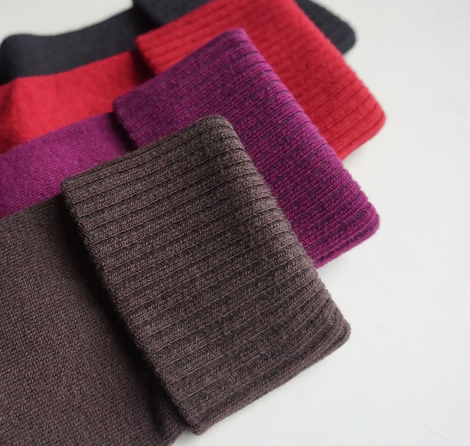 Жіночі шкарпетки Weri Spezials зимові з м'якою манжетою, фото №5 Жіночі шкарпетки Weri Spezials зимові з м'якою манжетою, фото №5