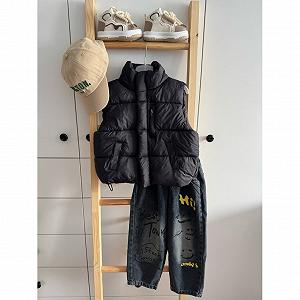 Жилетка дитяча демісезон від 100 до 150 см на бличкавці, чорна та біла жилет весна/осінь synthetic.ua - Фото 1