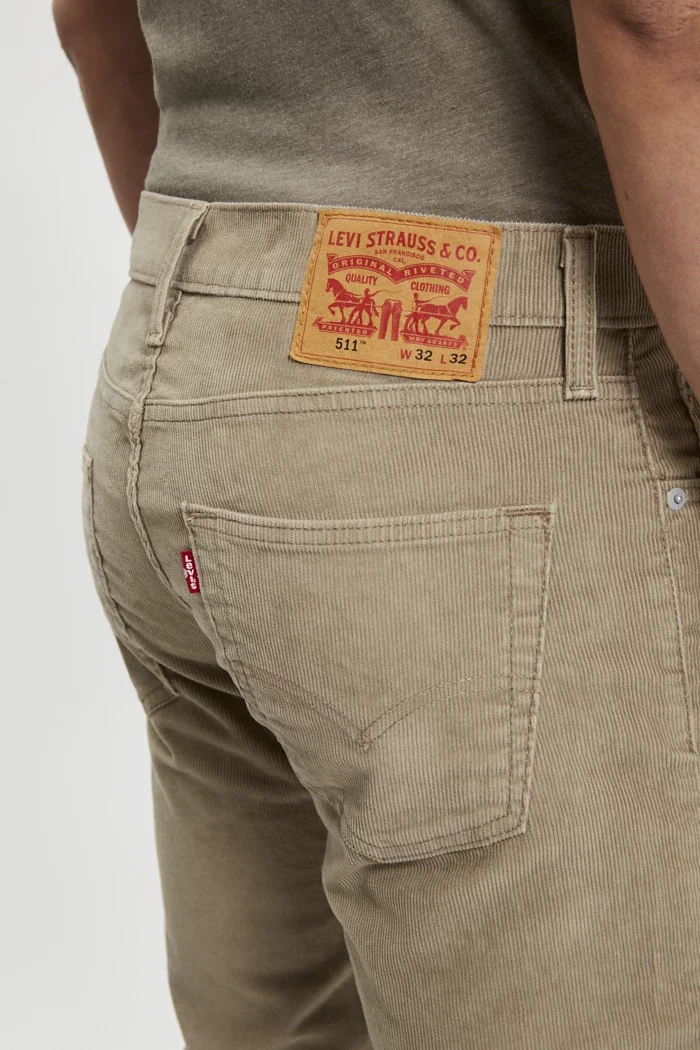 Чоловічі джинси Levis - 511 Slim Timber Wolf S 14W Cord - Mens - 34, фото №4 Чоловічі джинси Levis - 511 Slim Timber Wolf S 14W Cord - Mens - 34, фото №4