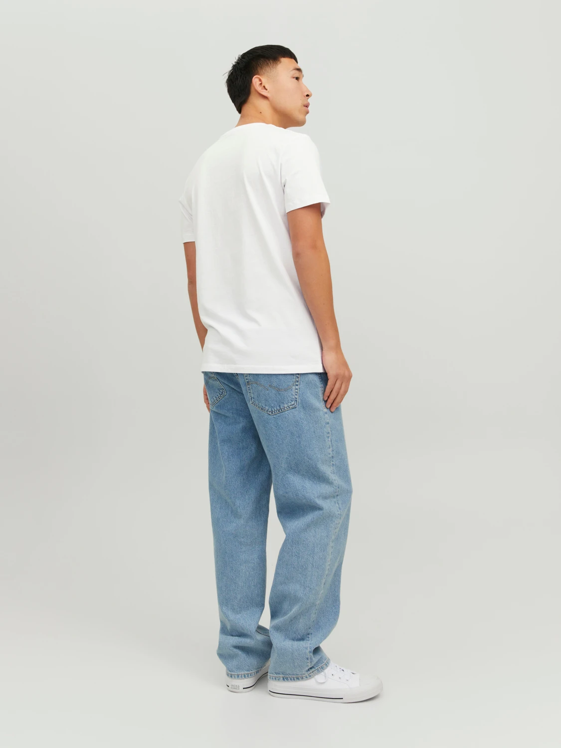 Футболка Jack & Jones LOGO TEE SS O-NECK NOOS 12151955 Белый M, фото №2