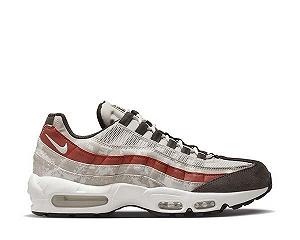 Кроссовки Nike Air Max 95 SE Размер 40 - Фото 1