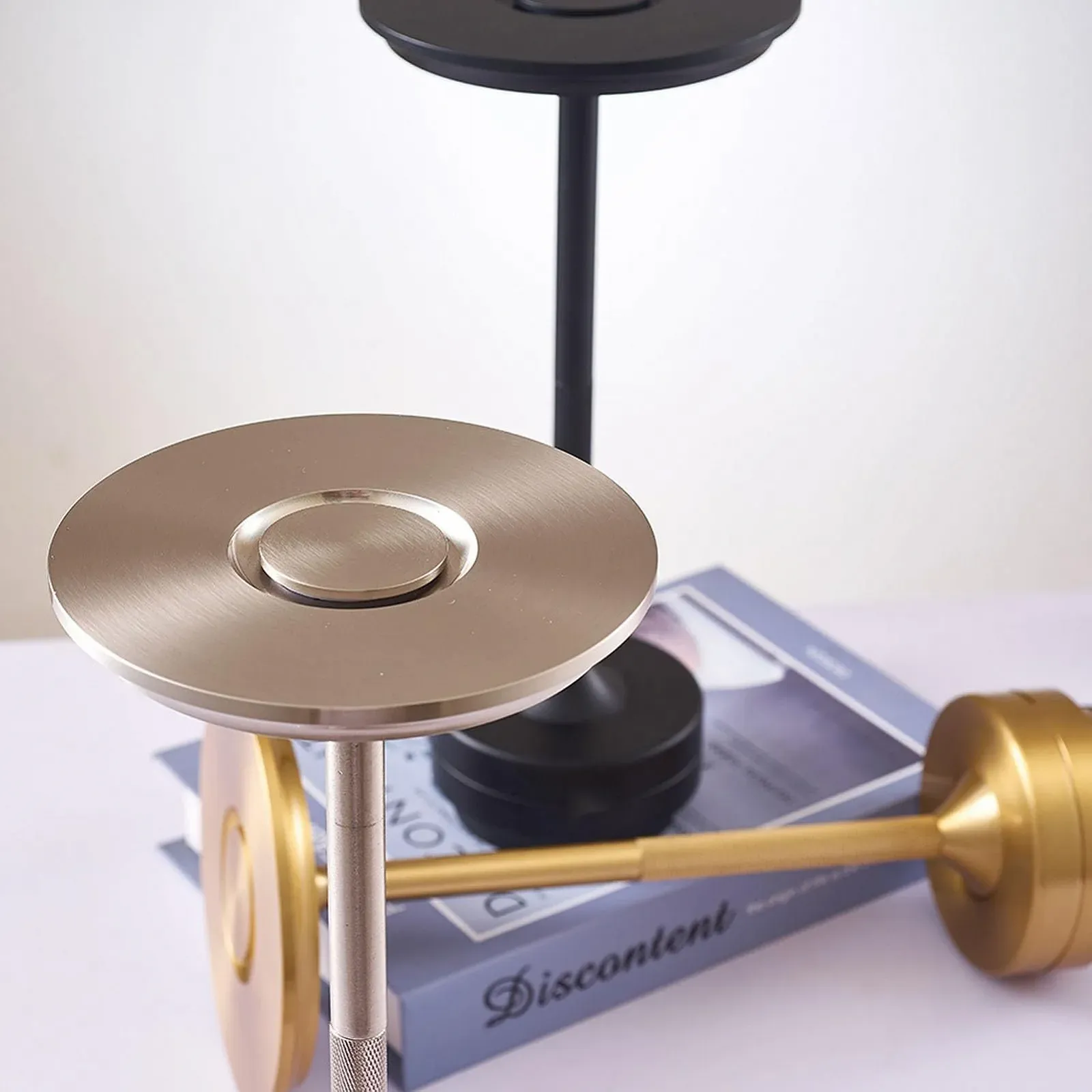 Настільна лампа Bewinner Rechargeable Battery Portable LED Touch Sensor 16 Light Types Metal USB (BLACK), фото №9