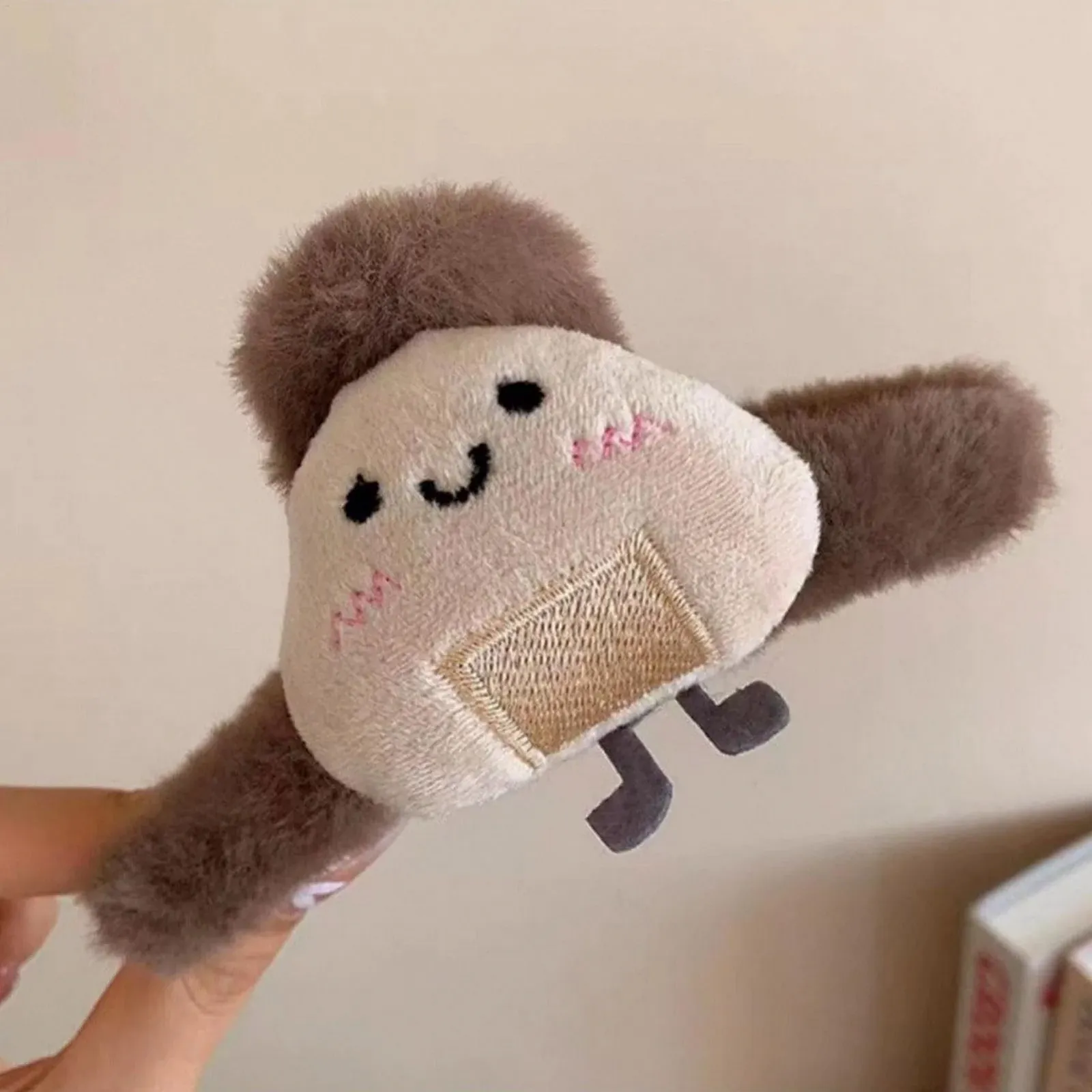 Заколка для волос Whnbuij Мягкая в виде еды - большая нескользящая заколка для волос, модный аксессуар для укладки вьющихся, прямых волос, фото №8 Заколка для волос Whnbuij Мягкая в виде еды - большая нескользящая заколка для волос, модный аксессуар для укладки вьющихся, прямых волос, фото №8