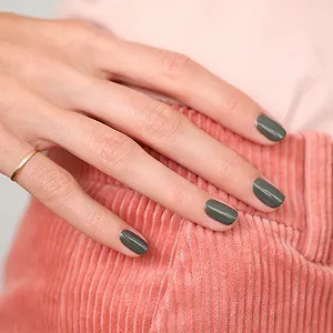 Гель-лак Manucurist Green Flash Khaki 15 мл цена на synthetic.ua - Фото 1 Гель-лак Manucurist Green Flash Khaki 15 мл synthetic.ua - Фото 1