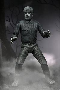 Фигурка Волк NECA Universal Monsters Ultimate B&W 18 см - Белый synthetic.ua - Фото 1