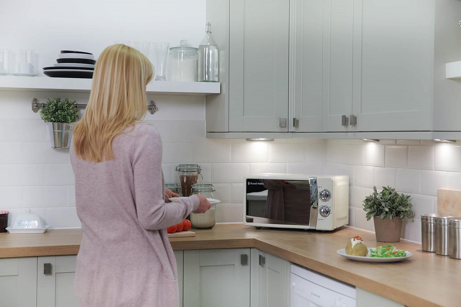 Микроволновая печь Russell Hobbs RHMM701C 17 л 700 Вт кремовая, фото №4