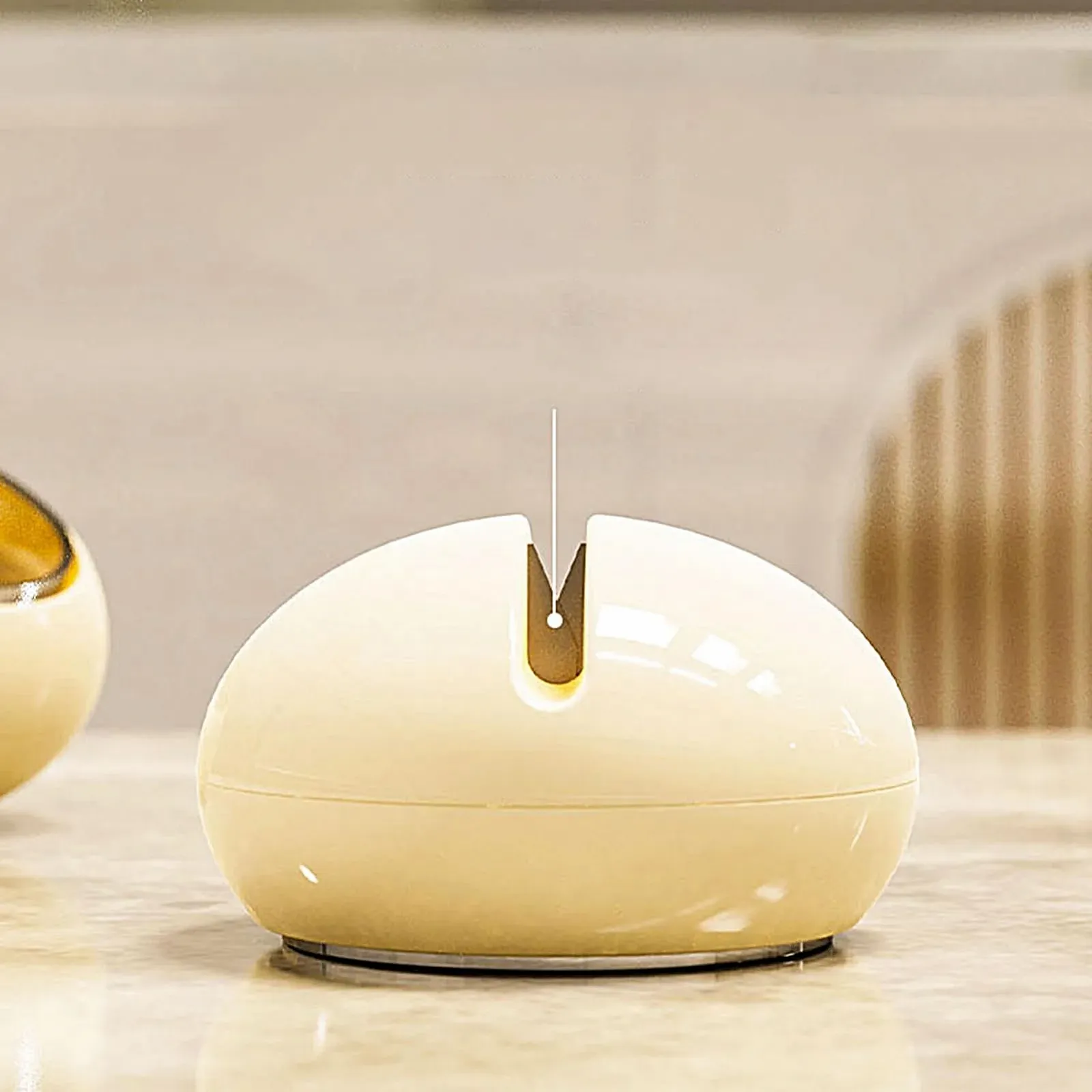 Точилка ручная на присоске для ножей и ножниц для кухни сада и гриля, фото №5