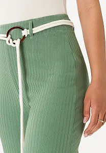 Женские брюки Les Lunes The Lauren Pants Olive - S цена на synthetic.ua - Фото 1 Женские брюки Les Lunes The Lauren Pants Olive - S synthetic.ua - Фото 1