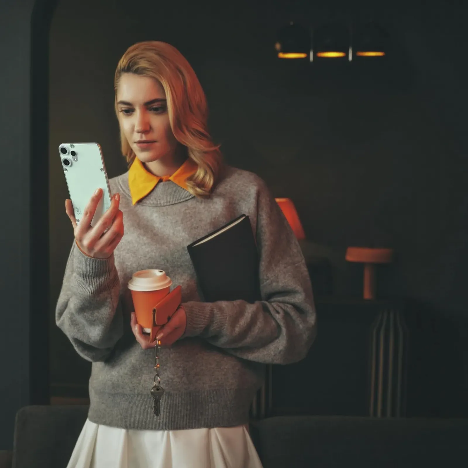 Смартфон CMF Phone 2 Pro 5G 128GB 50MP 20x Zoom 6.77" FHD+ AMOLED 120Hz 5000mAh Nothing OS 3.2 Light Green, фото №5 Смартфон CMF Phone 2 Pro 5G 128GB 50MP 20x Zoom 6.77" FHD+ AMOLED 120Hz 5000mAh Nothing OS 3.2 Light Green, фото №5