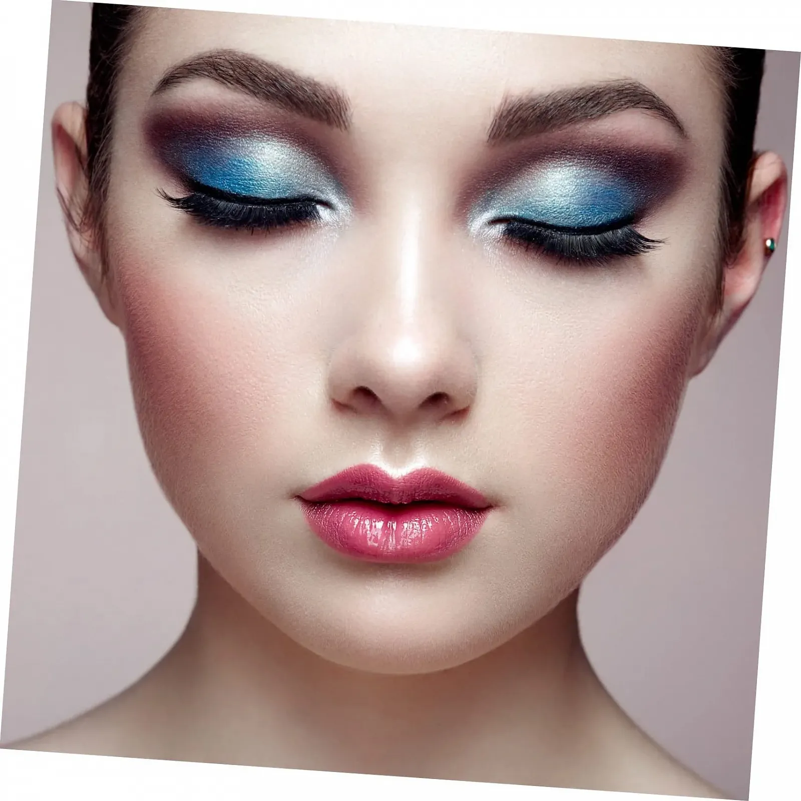 Рідка Підводка Angoily Чорний, фото №2 Рідка Підводка Angoily Чорний, фото №2