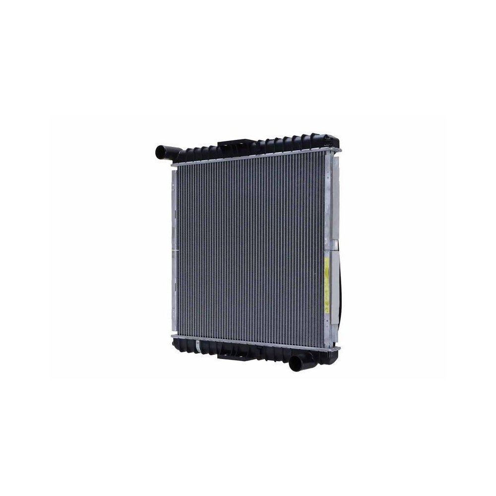 Радиатор охлаждения двигателя HELLA 8MK 366 300-871 для IVECO, фото №1 Радиатор охлаждения двигателя HELLA 8MK 366 300-871 для IVECO, фото №1