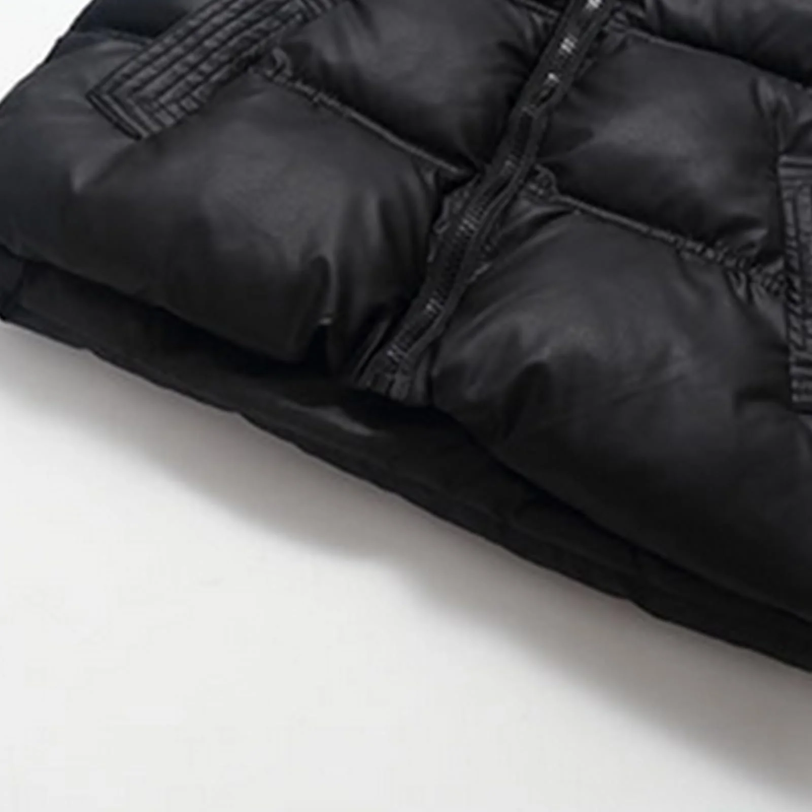 Жилет для хлопчиків з капюшоном стьобаний утеплений зимовий для активного відпочинку, фото №2