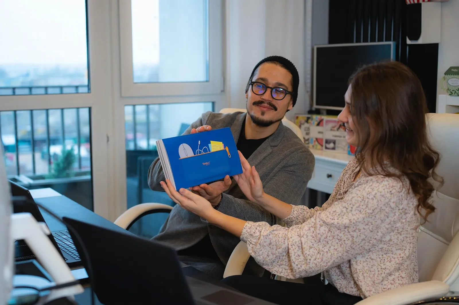 Шкарпетки Rainbow Socks Laptop Box - Жіночі Чоловічі - 2 Пари, фото №5 Шкарпетки Rainbow Socks Laptop Box - Жіночі Чоловічі - 2 Пари, фото №5