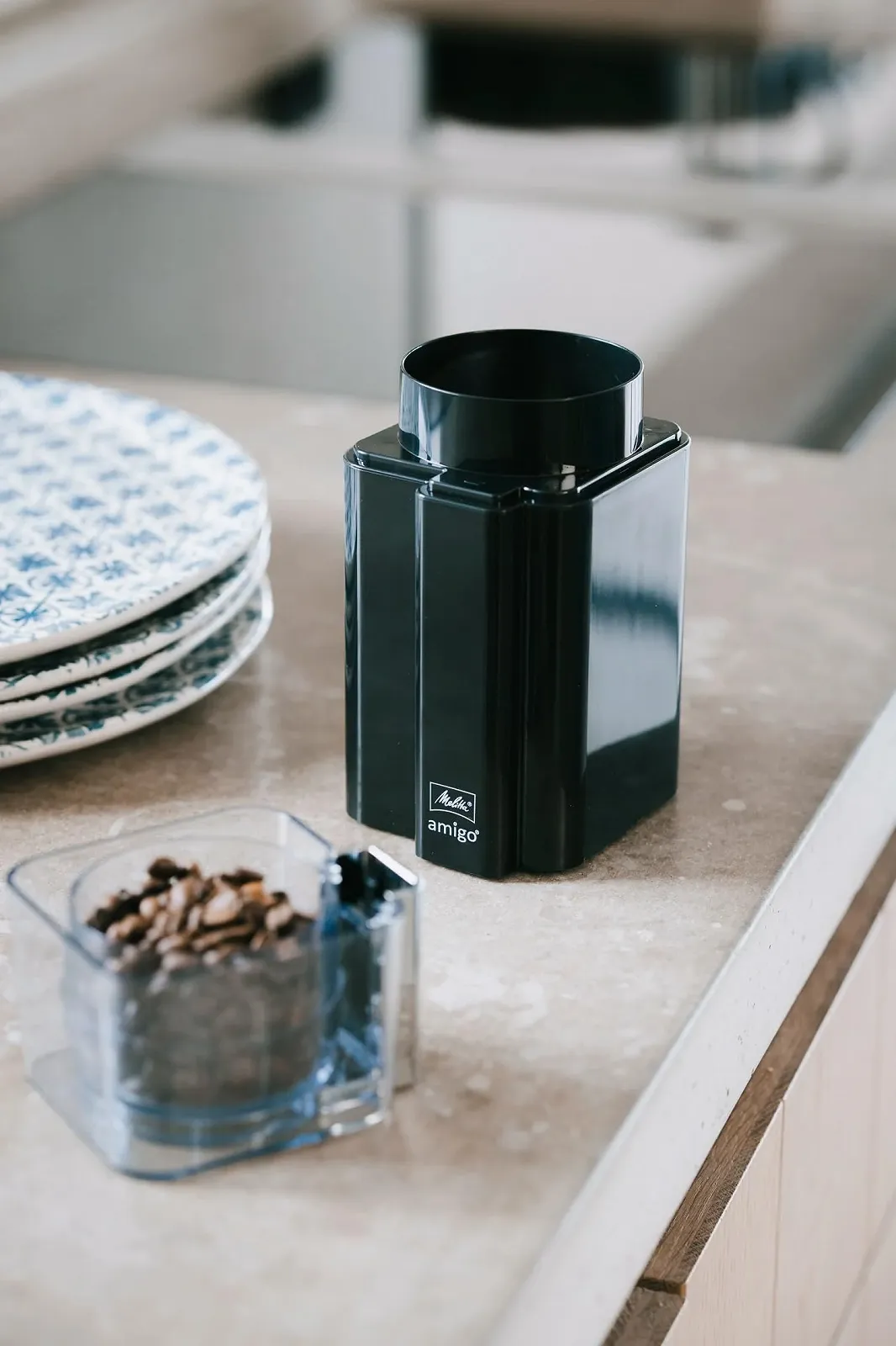 Кавомолка Melitta Amigo Електрична з лезом з нержавіючої сталі до 60 г зерен, на 2-8 чашок кави, Чорний/Нержавіюча сталь, фото №4