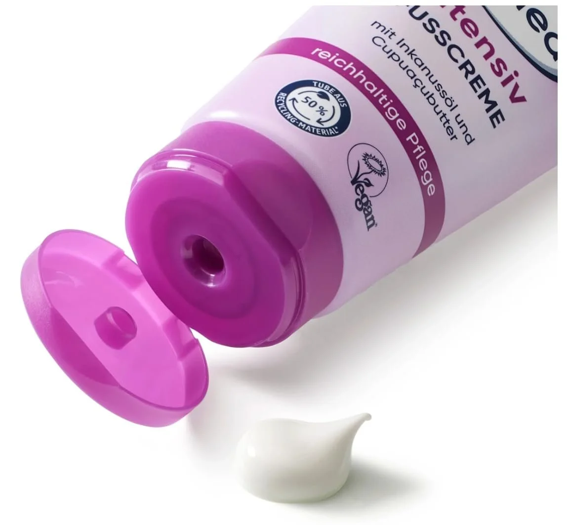 Набор Крем для ног Intensive 100 мл + Уход за губами Intensive 4.8 г + носки для сухих ног, фото №4